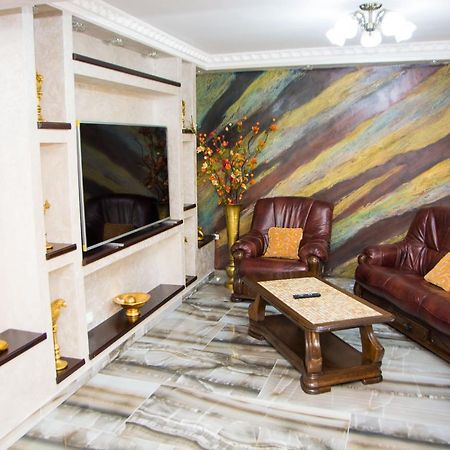 Hotel Casa Alex Si Alexia Jiblea Veche Zewnętrze zdjęcie
